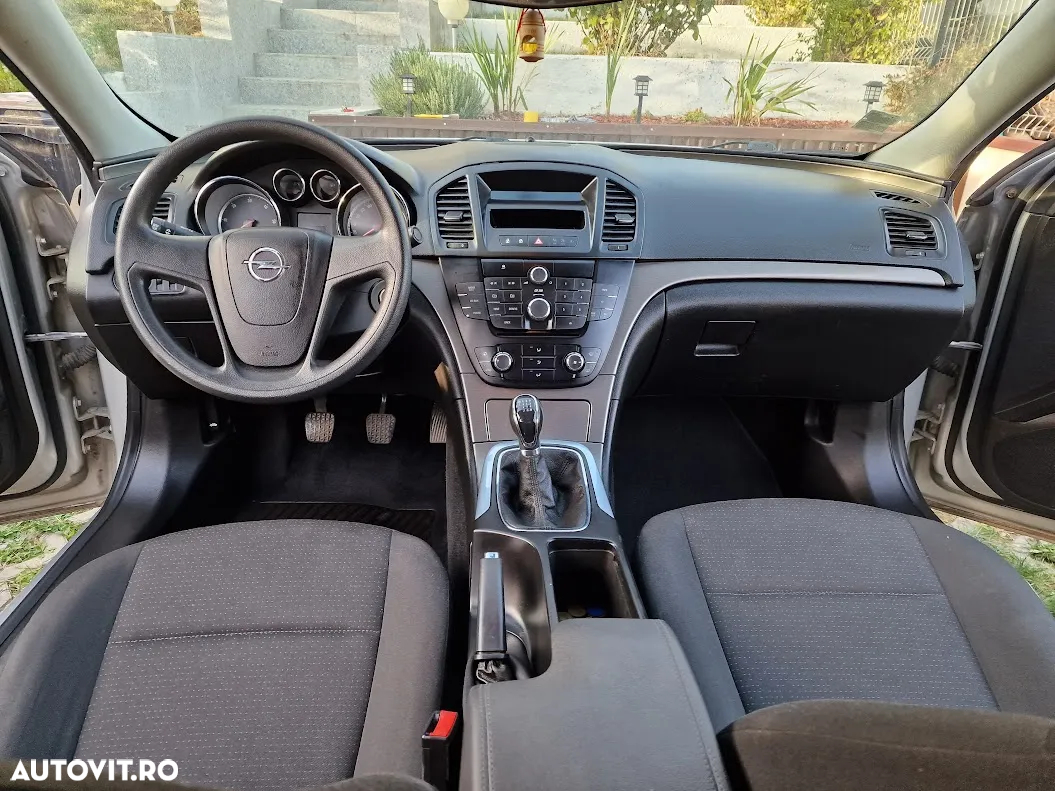 Opel Insignia 2.0 CDTI - 6