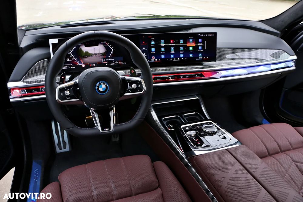 BMW M7 M760e xDrive AT PHEV - 4