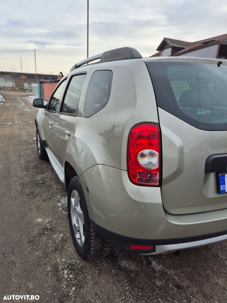 Dacia Duster 1.6 4x2 Laureate - 10