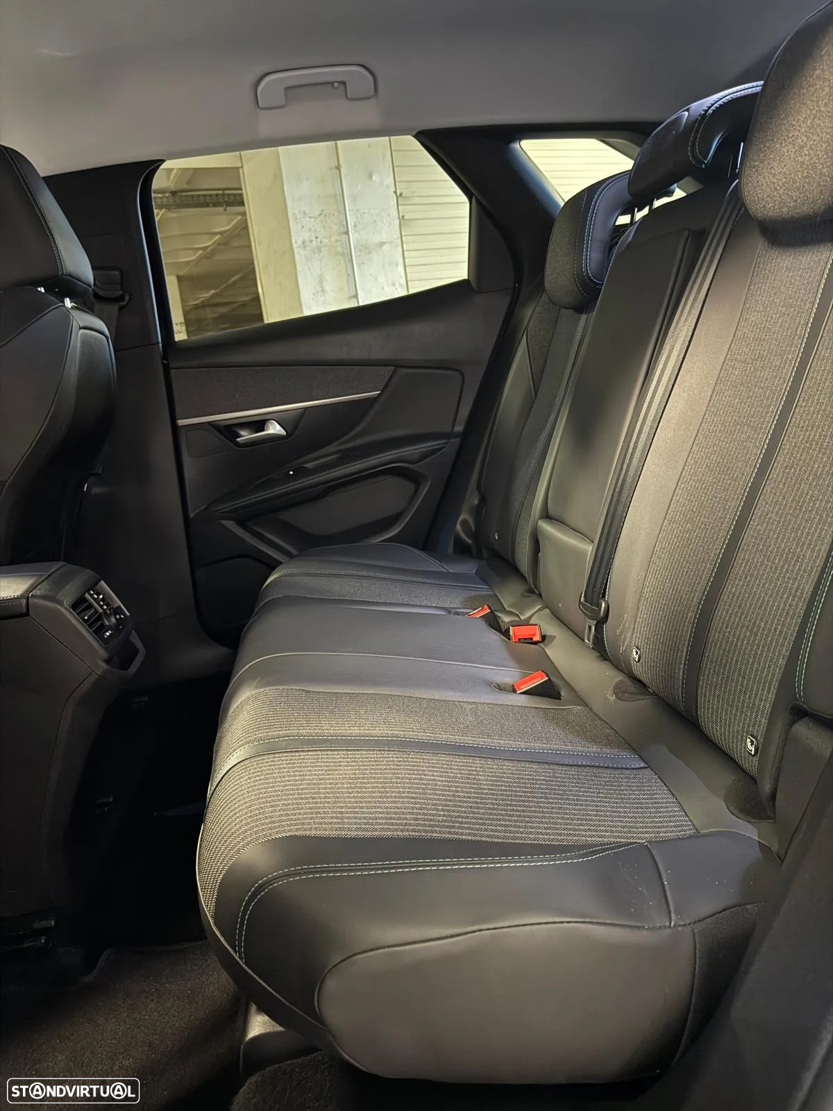 Peugeot 3008 1.5 BlueHDi Allure - 17