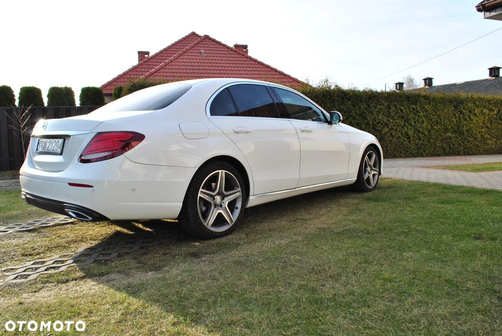 Mercedes-Benz Klasa E - 2