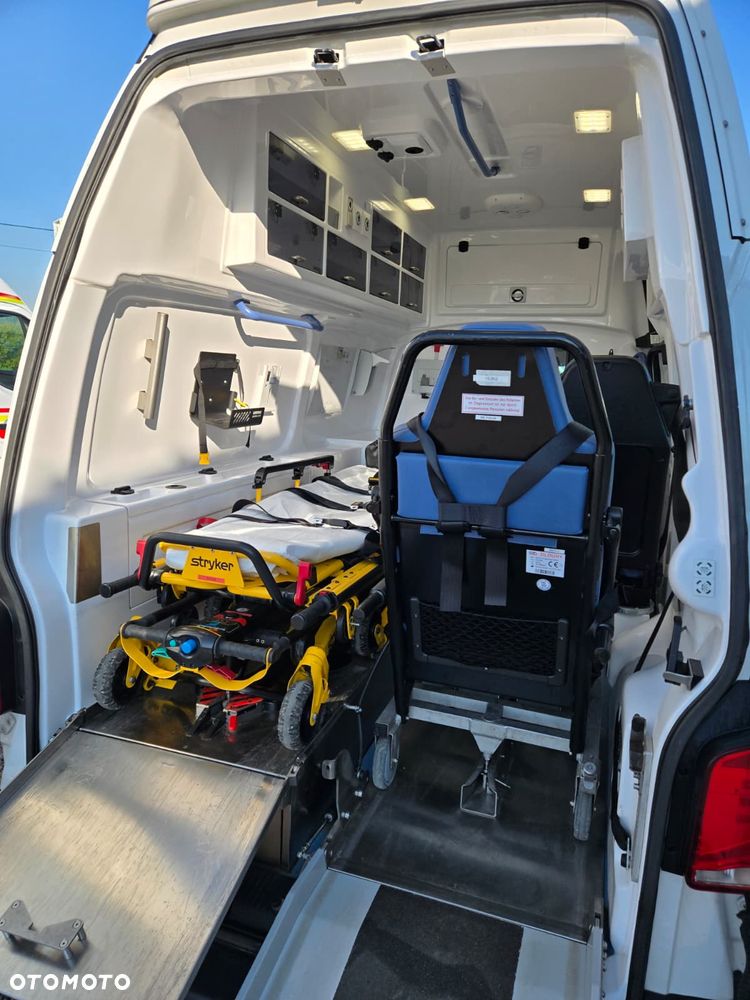 Volkswagen TRANSPORTER T6.1 Ambulans Karetka - 19