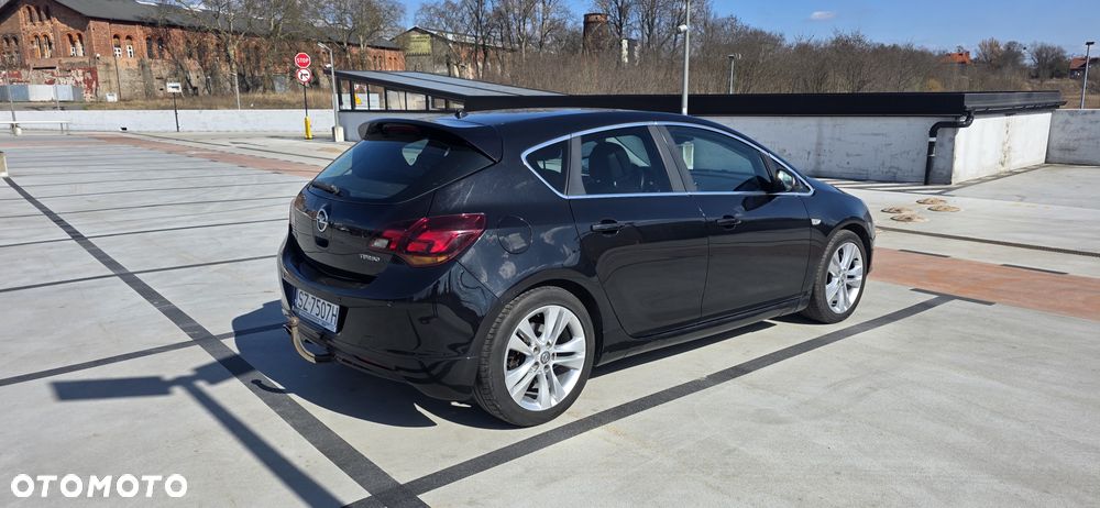 Opel Astra 1.6 Turbo Innovation - 6