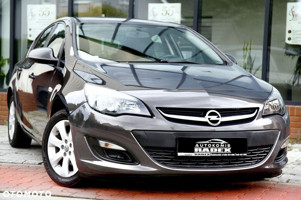 Opel Astra 1.4 T Enjoy - 4