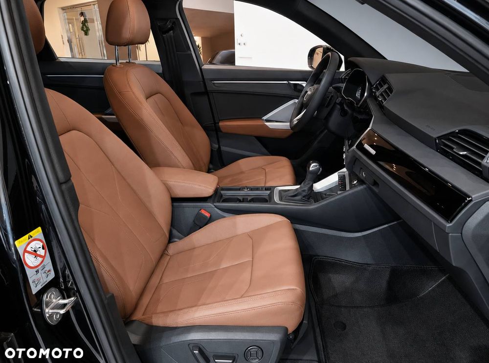 Audi Q3 - 11