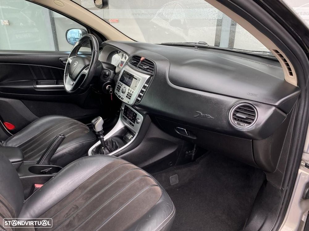 Lancia Delta 1.6 M-Jet Platino - 10