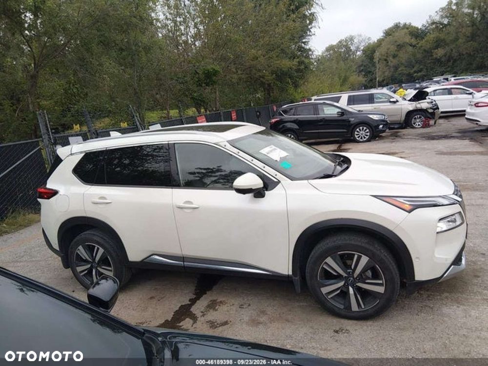 Nissan Rogue - 6