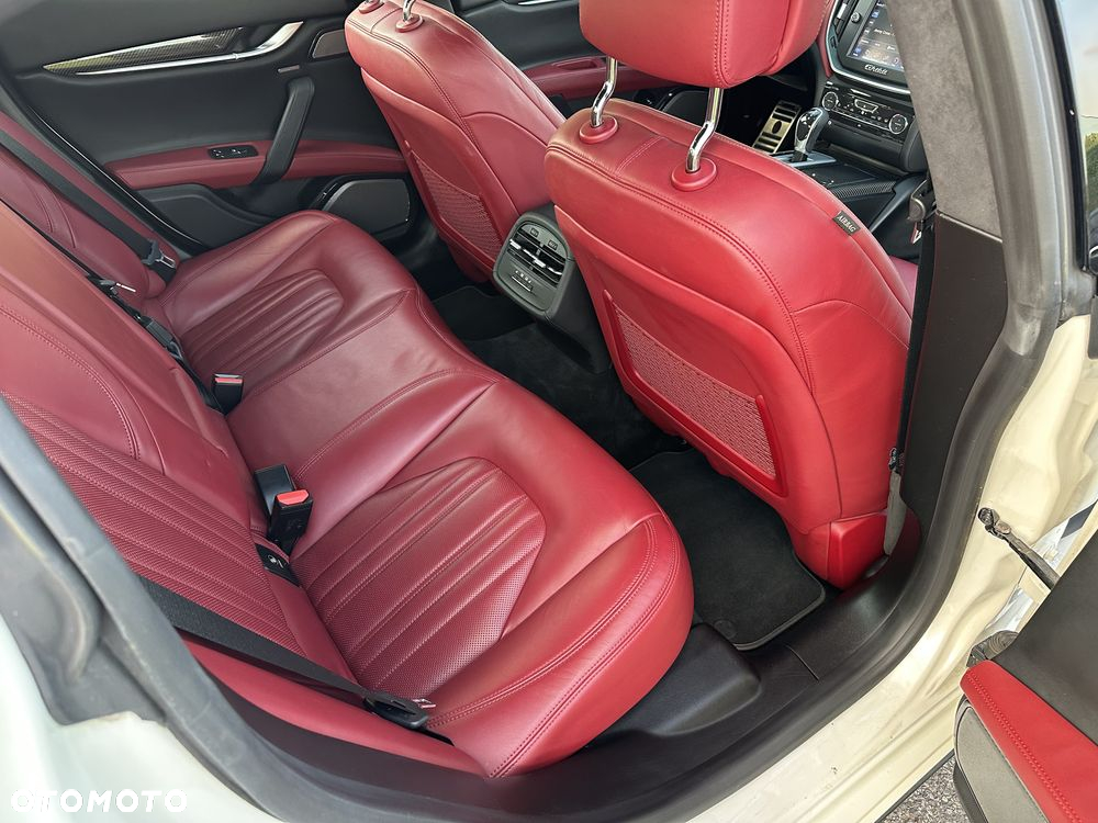 Maserati Ghibli S Q4 - 24