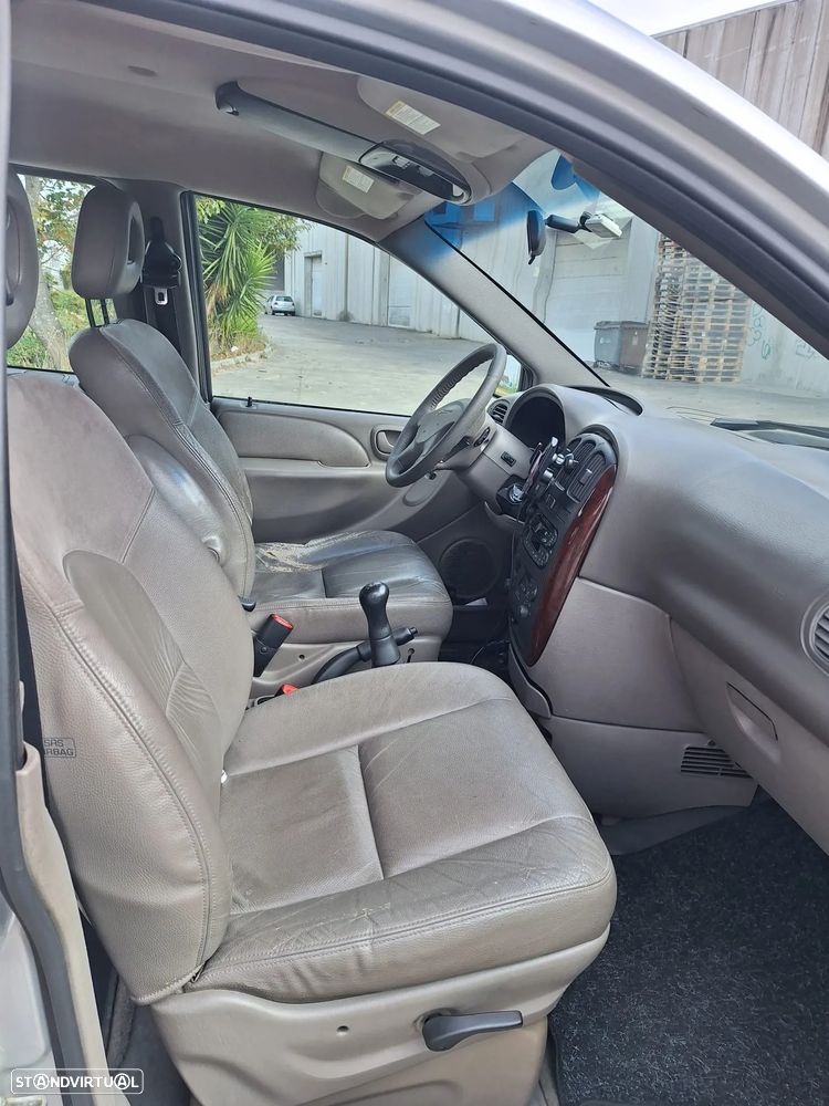 Chrysler Voyager - 6