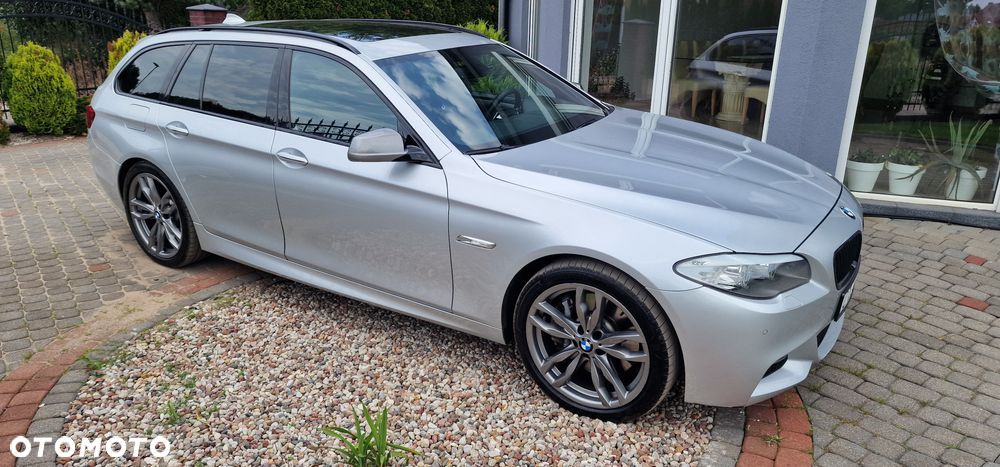 BMW Seria 5 M550d xDrive Touring Sport-Aut - 8