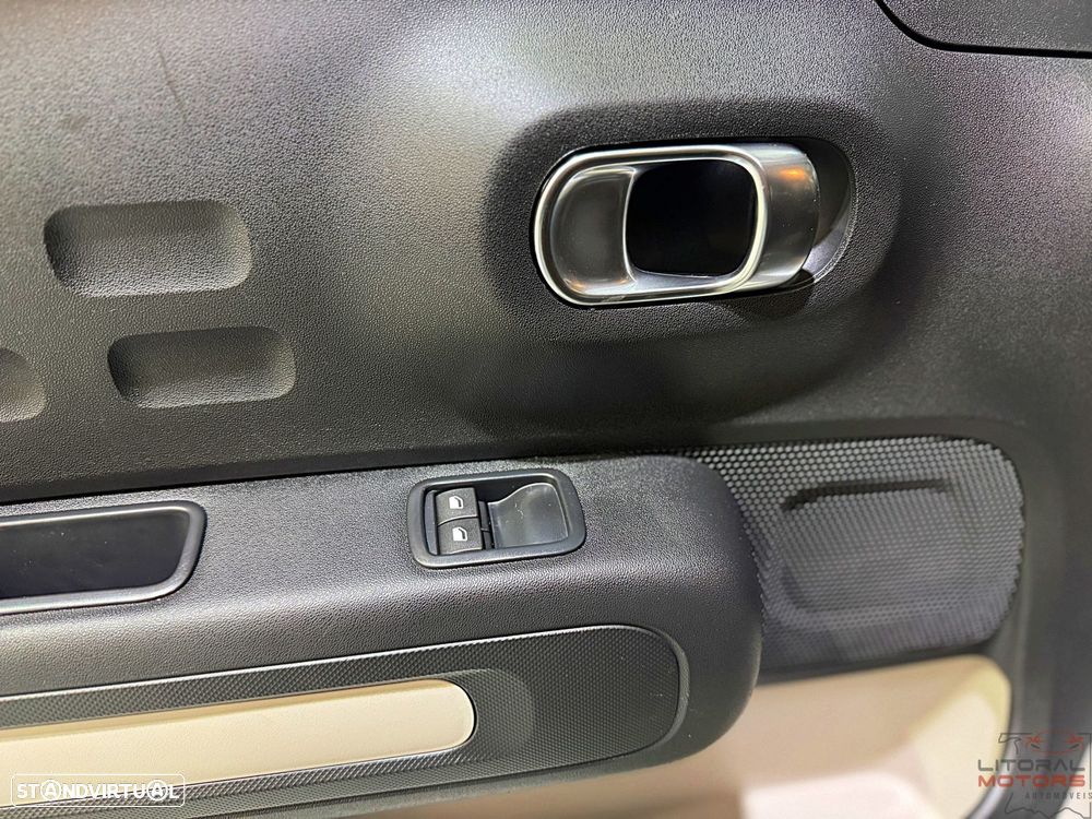 Citroën C3 1.2 PureTech C-Series - 17