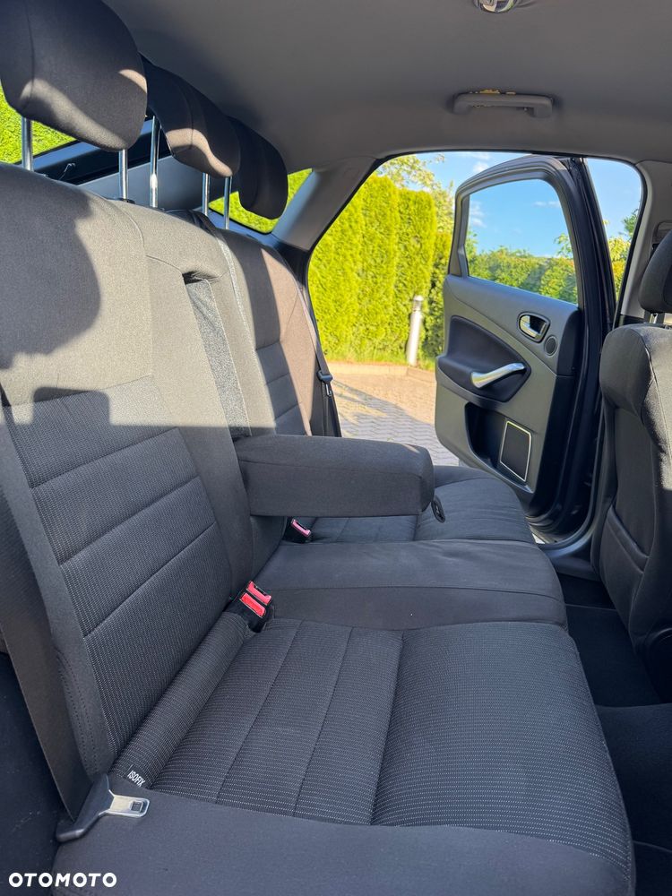 Ford Mondeo 1.8 TDCi Silver X - 6