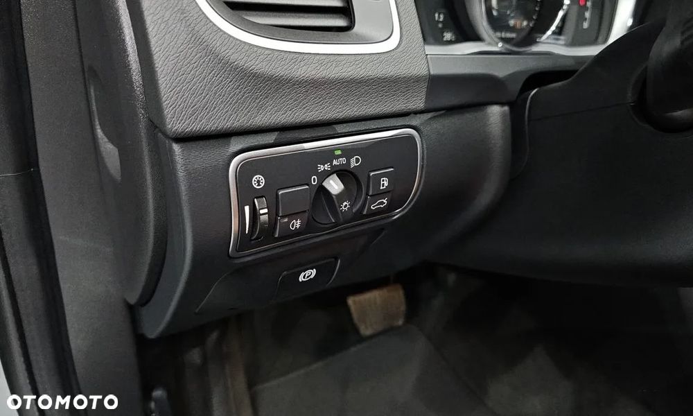 Volvo S60 T5 Drive-E Summum - 24