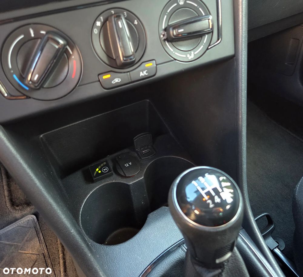 Volkswagen Polo 1.0 (Blue Motion Technology) Trendline - 30
