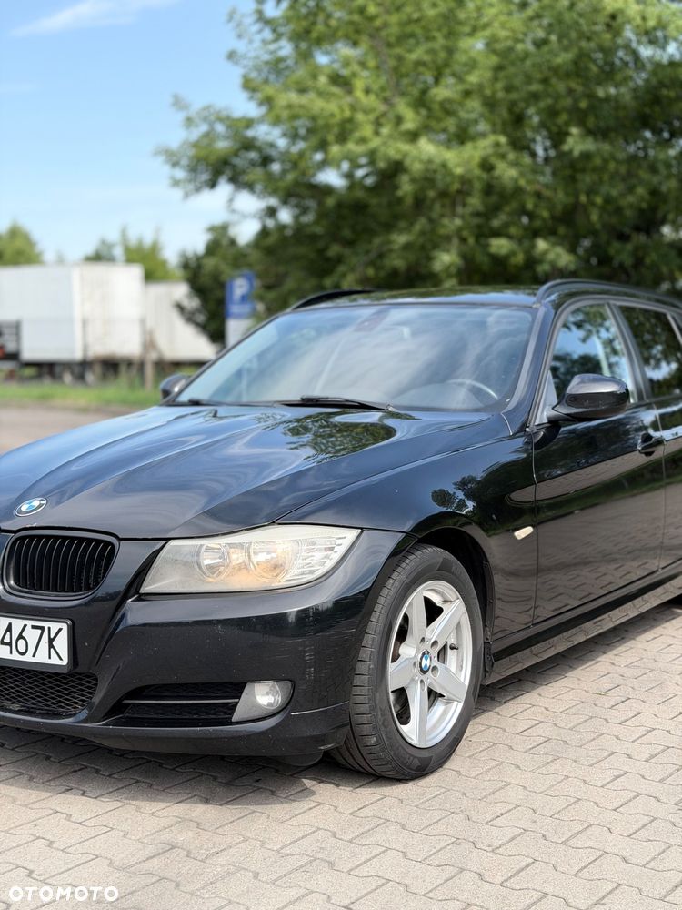 BMW Seria 3 318d - 21