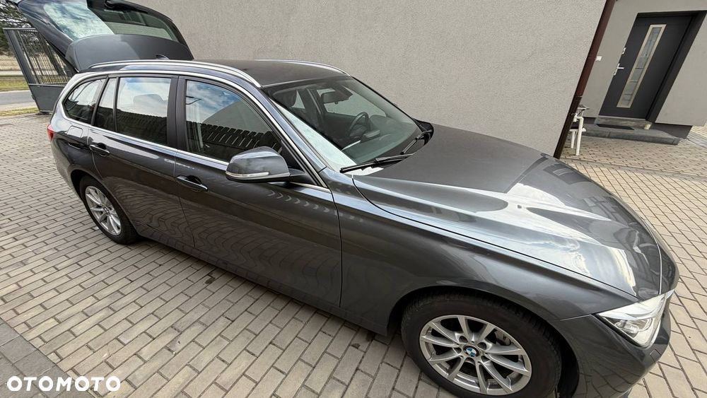 BMW Seria 3 316d - 6