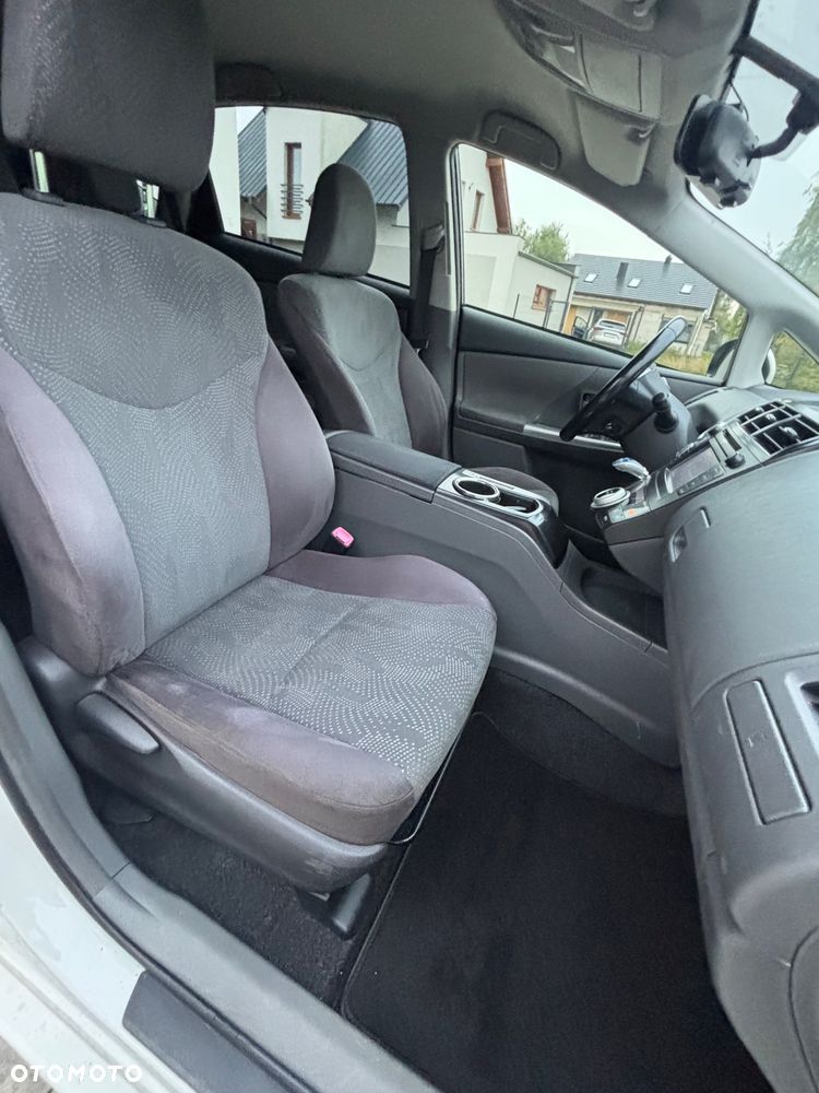 Toyota Prius+ 1.8 HSD Active - 31