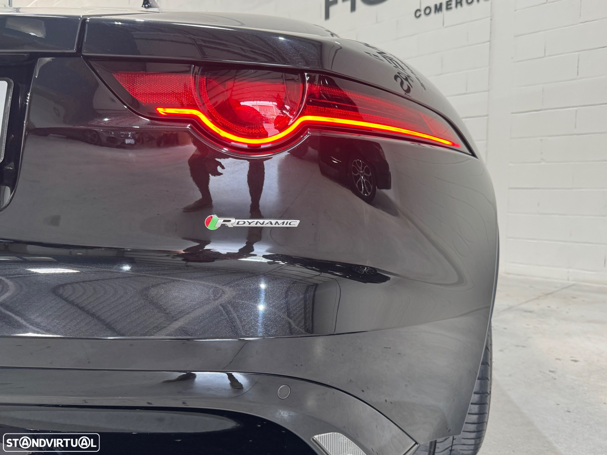 Jaguar F-Type 2.0 i4 R-Dynamic - 45