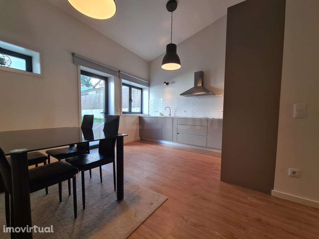 Moradia T2 em Francos - Grande imagem: 2/11