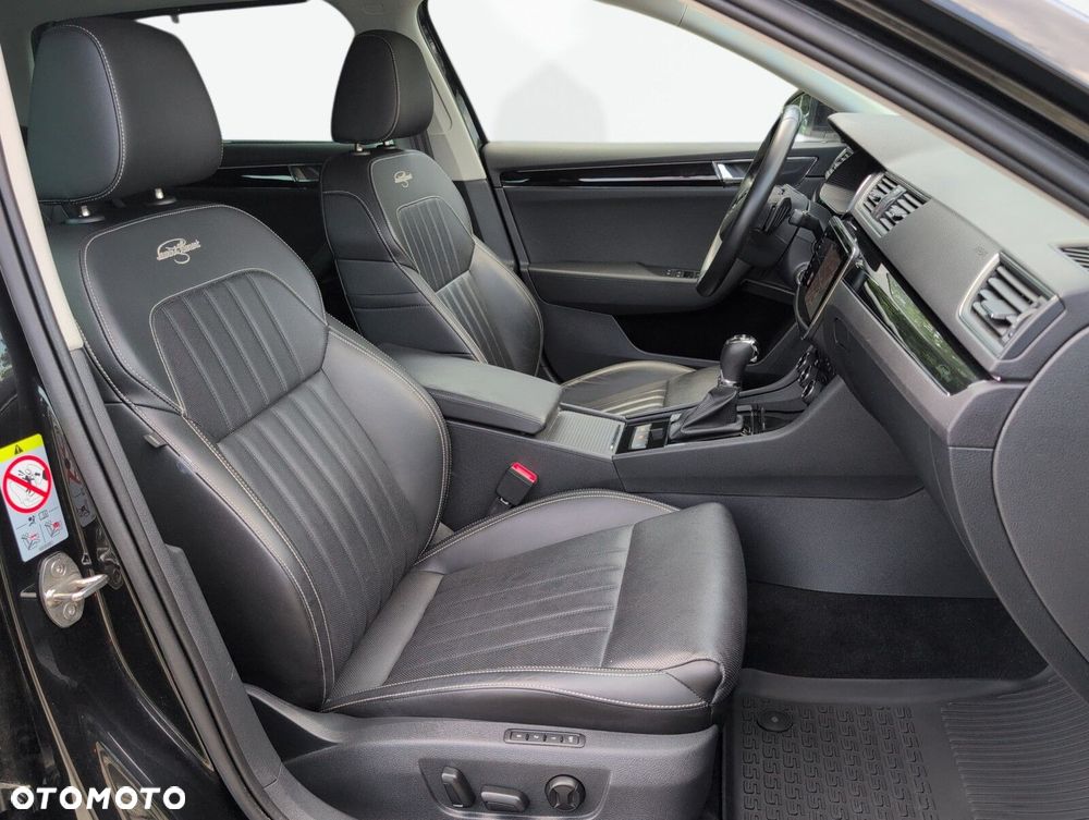 Skoda Superb 2.0 TSI 4x4 L&K DSG - 19