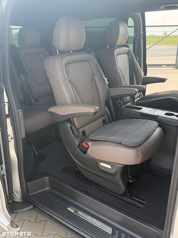 Mercedes-Benz Klasa V 300 d 4-Matic 9G-Tronic Avantgarde (d³ugi) - 11