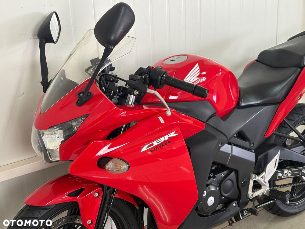 Honda CBR - 13