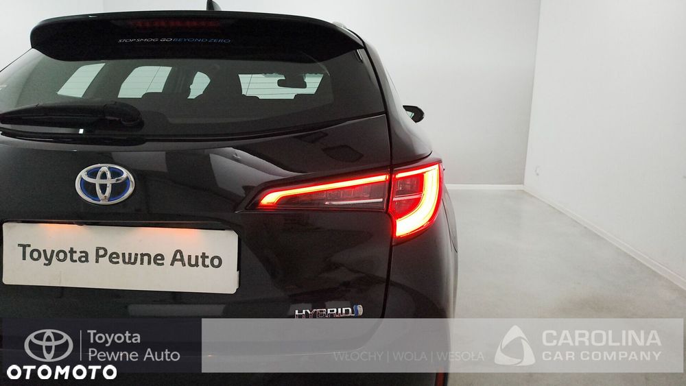Toyota Corolla 1.8 Hybrid Comfort - 17