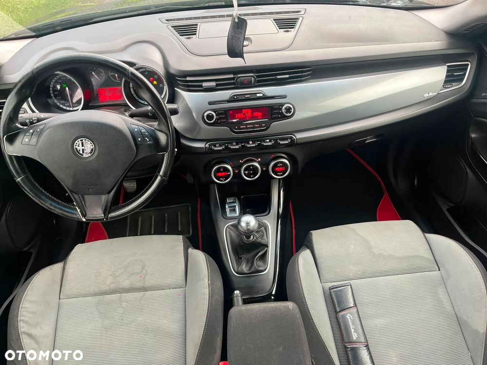 Alfa Romeo Giulietta - 7