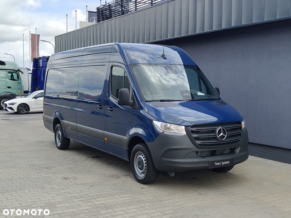 Mercedes-Benz Sprinter - 3