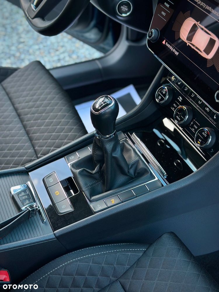 Skoda Superb 1.5 TSI ACT Style - 11