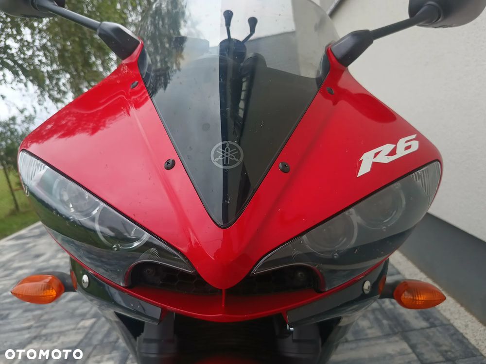 Yamaha YZF - 18
