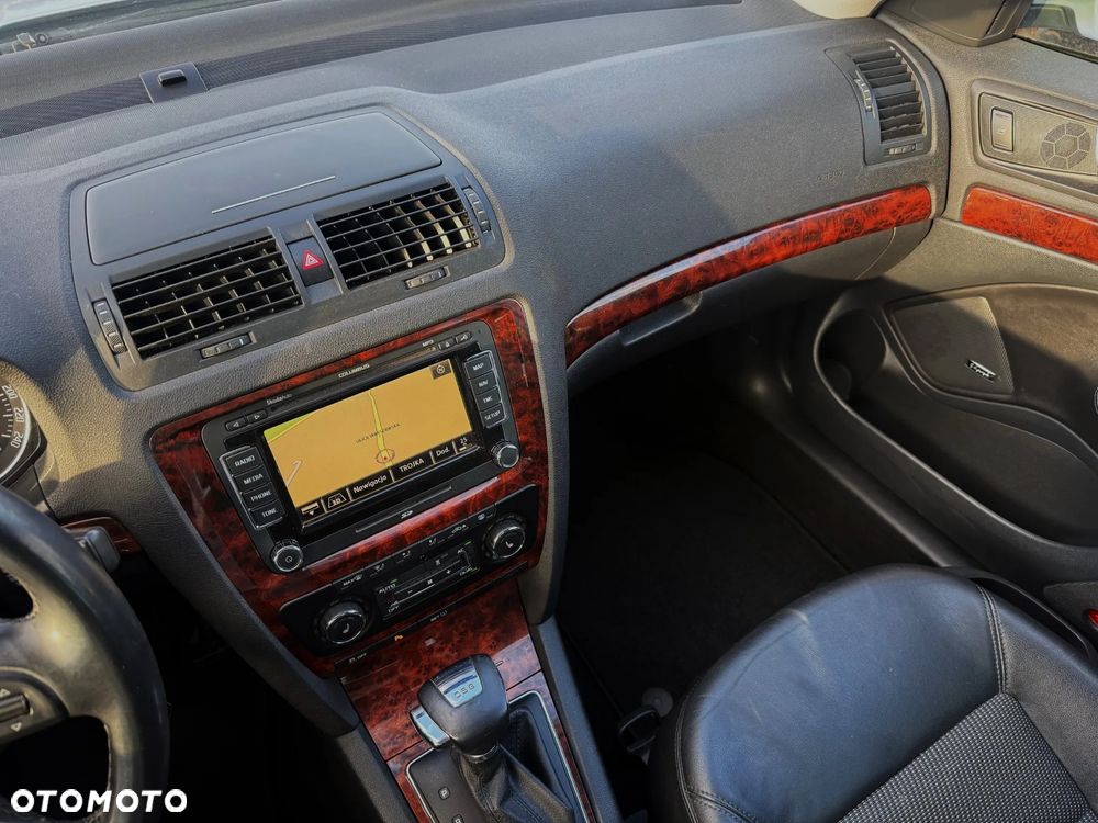 Skoda Octavia 1.6 TDI DPF DSG Elegance - 18