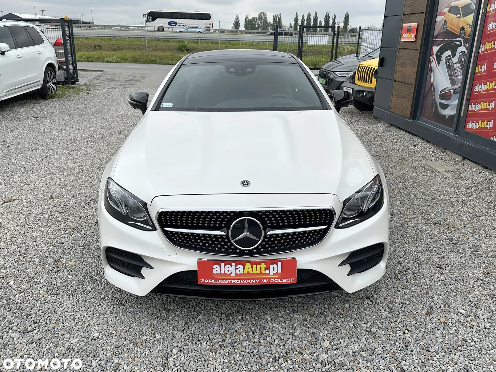 Mercedes-Benz Klasa E 220 d Coupe 4-Matic 9G-TRONIC - 11