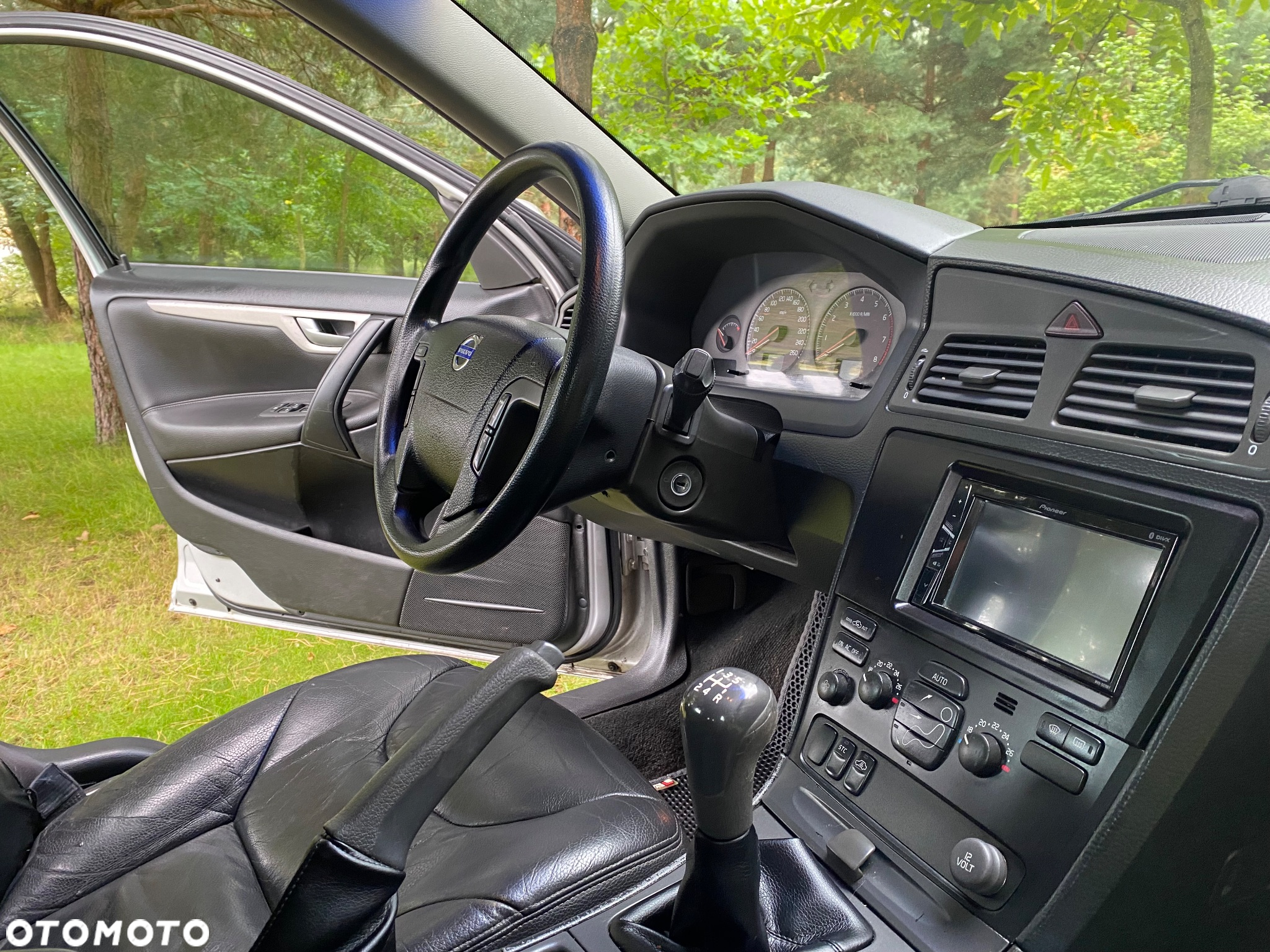 Volvo V70 2.4 - 23