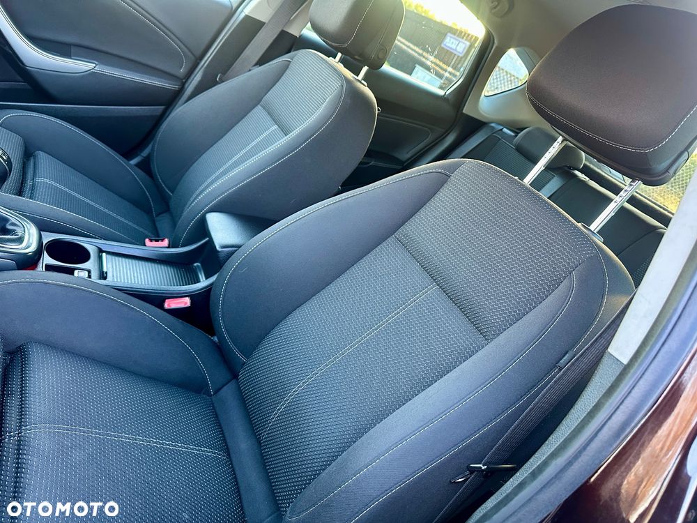 Opel Astra 1.4 Turbo Color Edition - 19