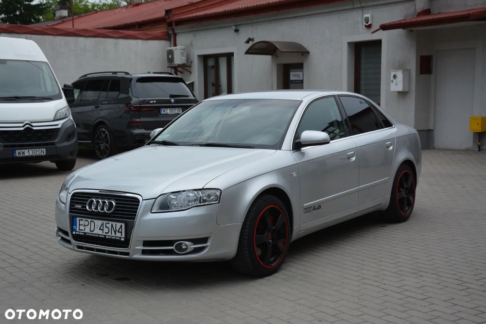 Audi A4 Limousine 2.0T FSI - 2