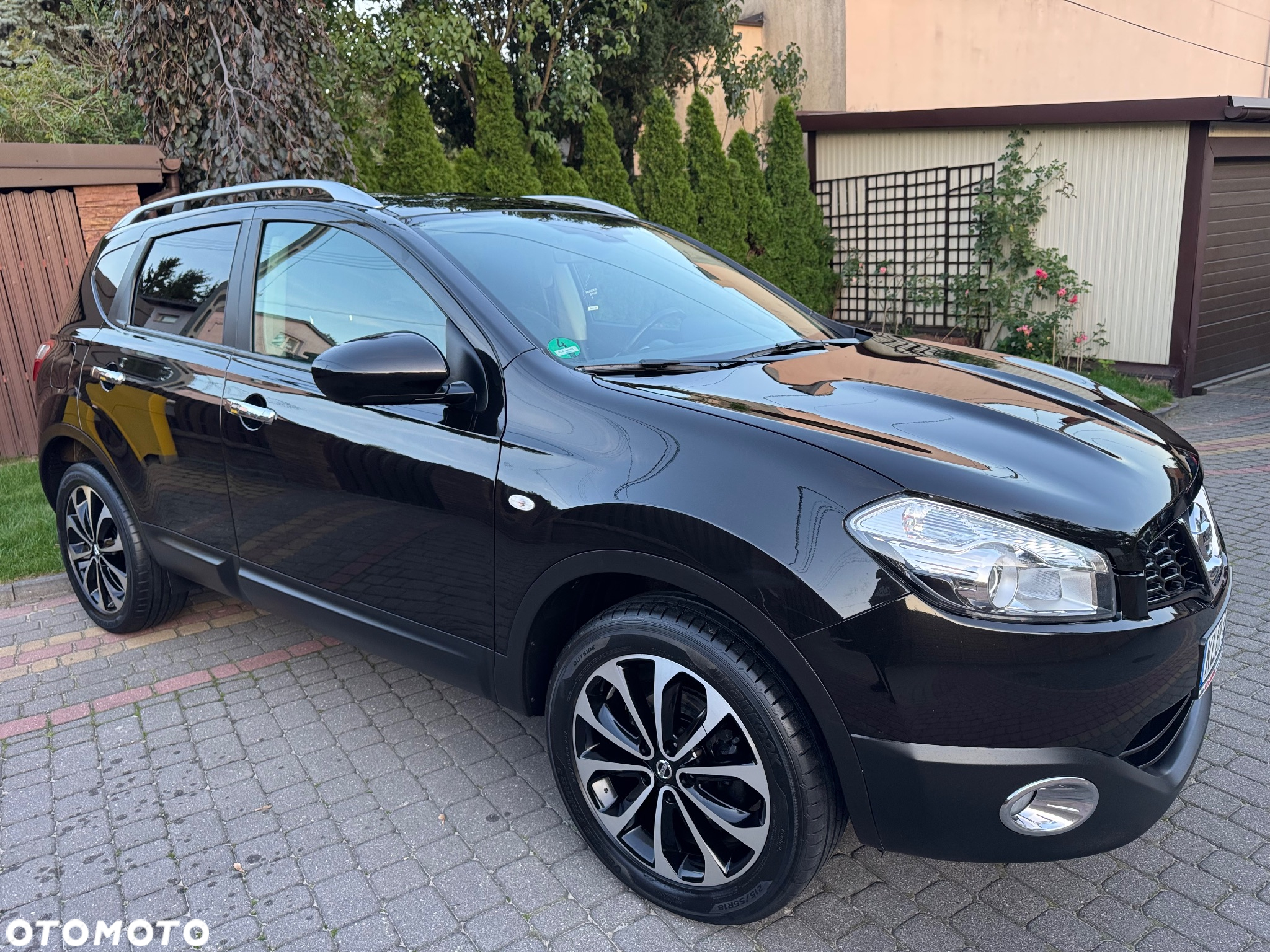Nissan Qashqai - 2