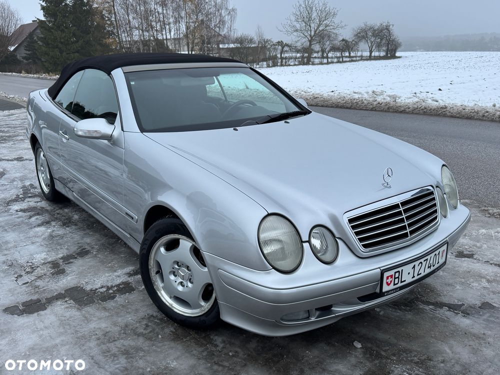 Mercedes-Benz CLK - 3