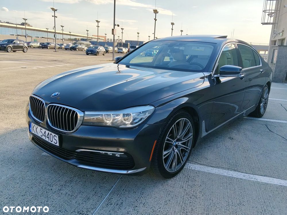 BMW Seria 7 740Li - 2