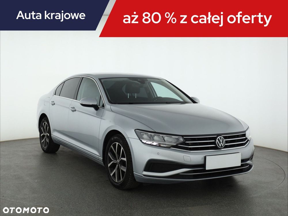 Volkswagen Passat - 3