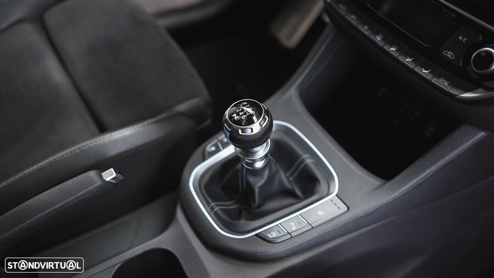 Hyundai i30 N 2.0 T-GDi Performance Pack - 43