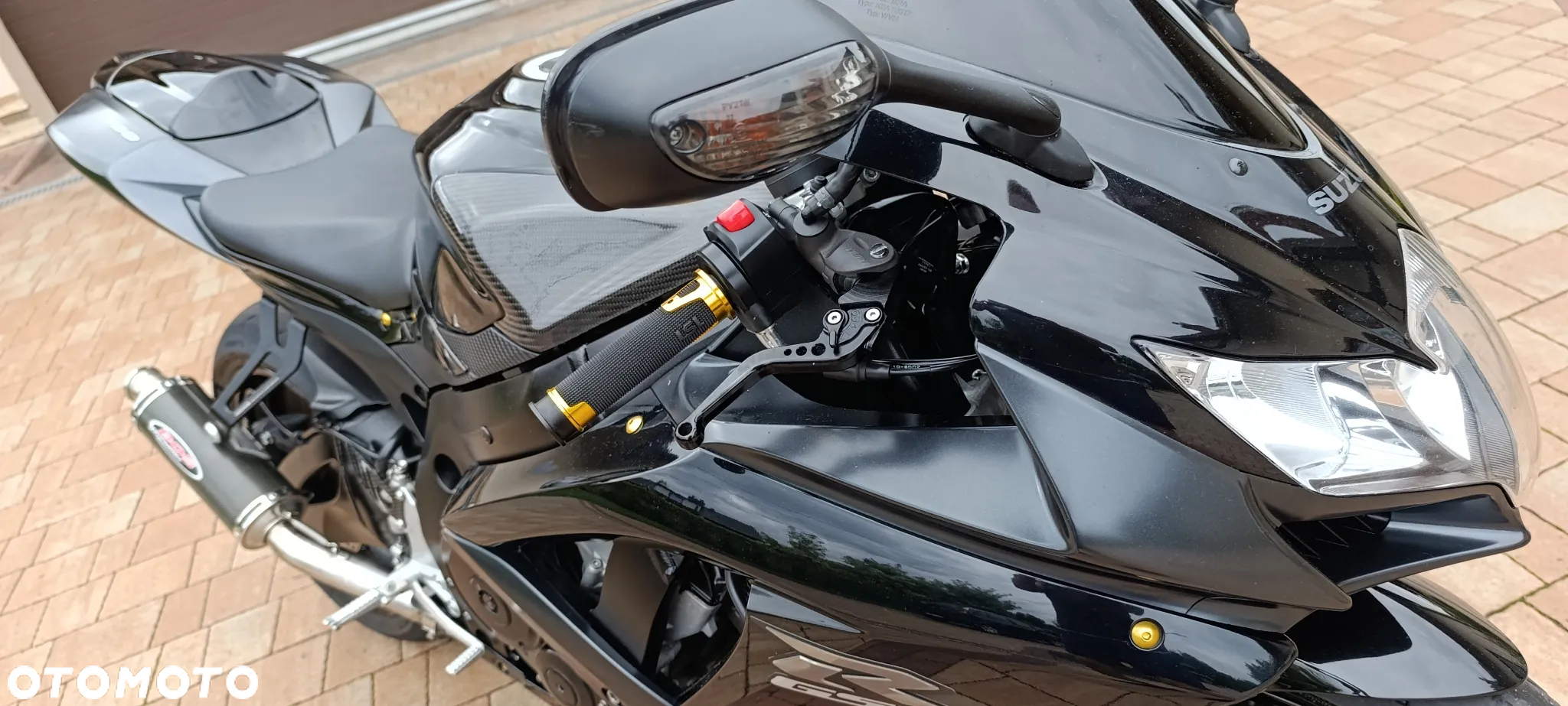 Suzuki GSX-R - 21
