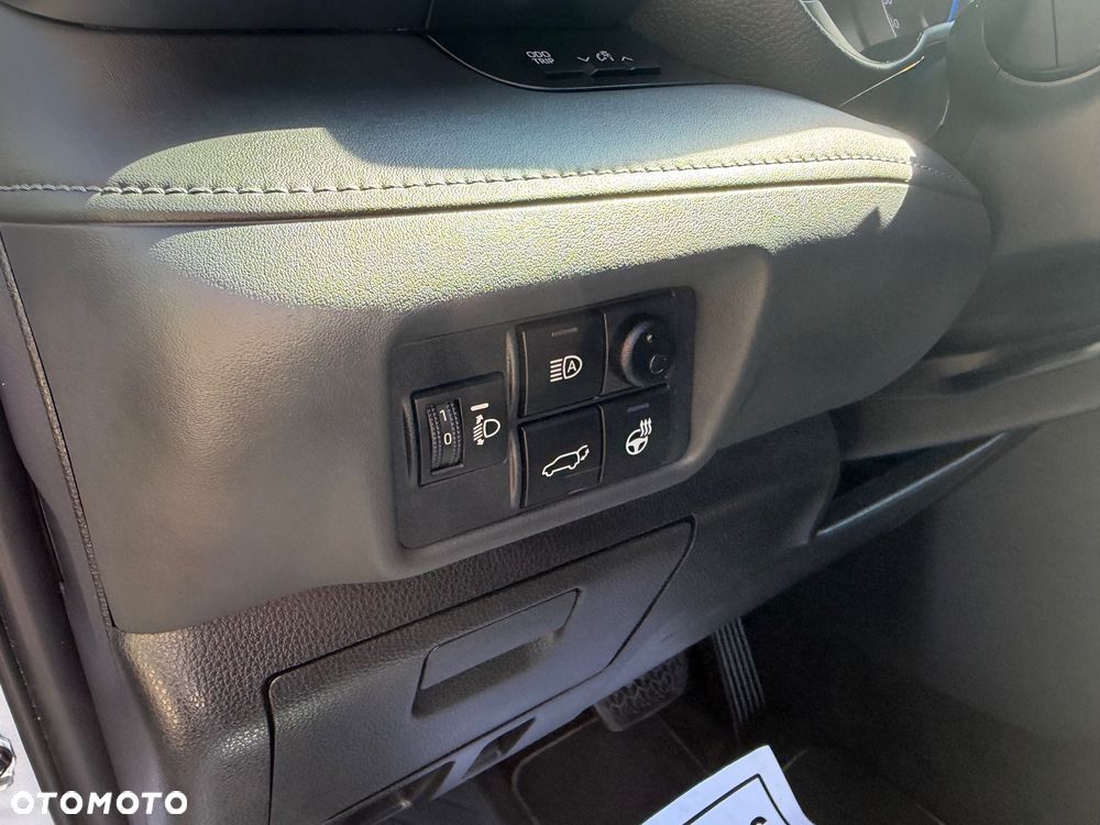 Toyota Highlander 2.5 Hybrid Prestige - 23