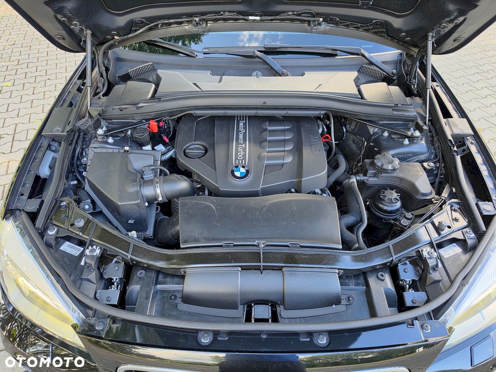 BMW X1 xDrive20d Sport Line - 28