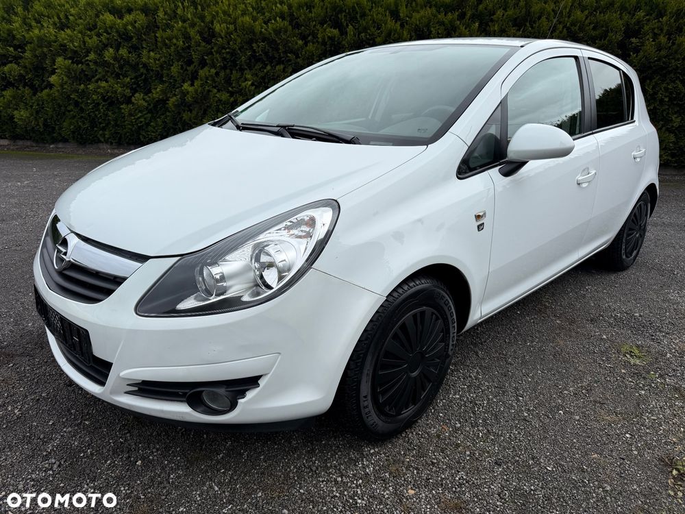 Opel Corsa 1.4 16V Cosmo - 19