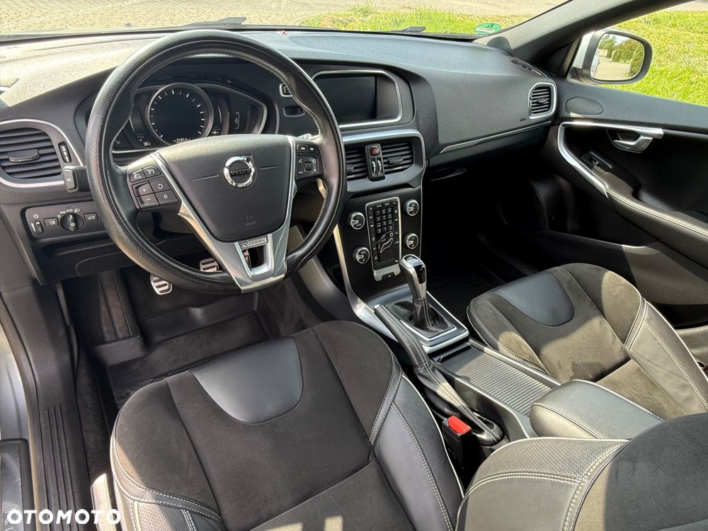 Volvo V40 T2 Drive-E R-Design Momentum - 7