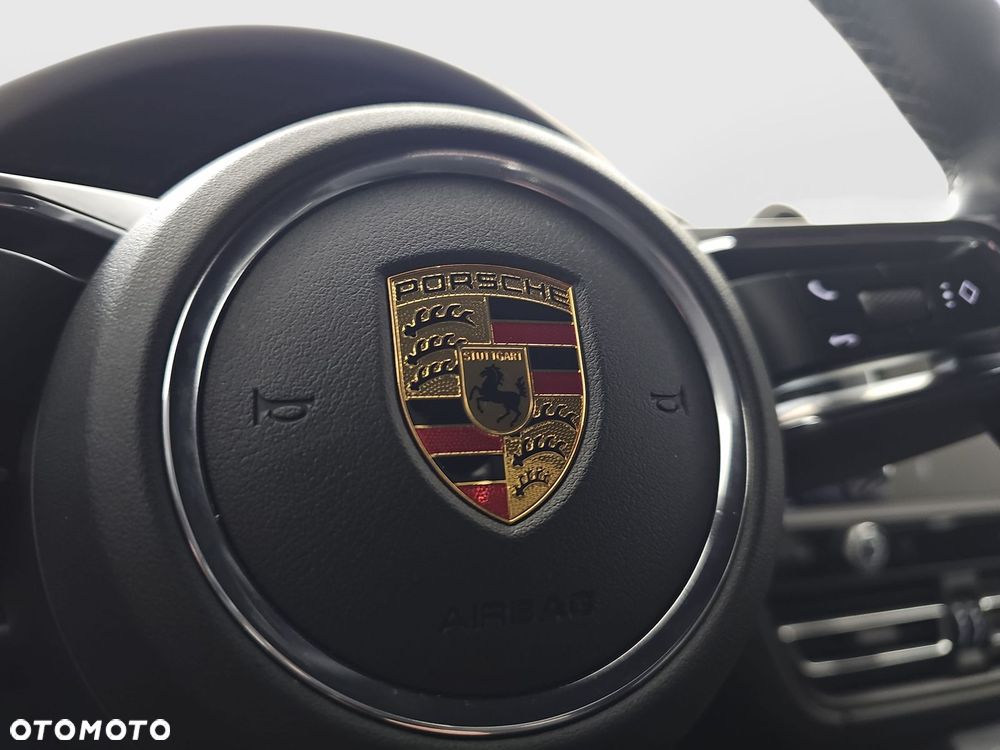 Porsche Macan Standard - 22