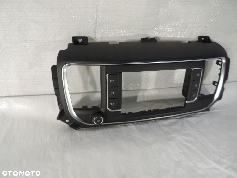 Toyota Proace RADIA RAMKA WYŚWIETLACZA NOWA - 7