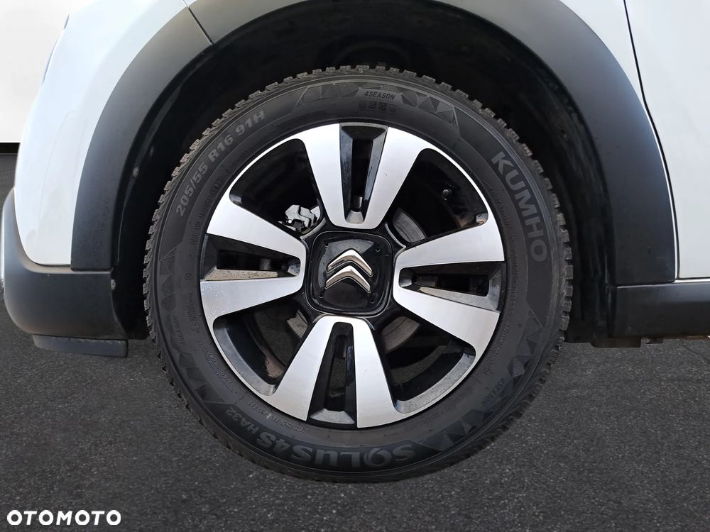 Citroën C3 1.2 PureTech Shine - 9