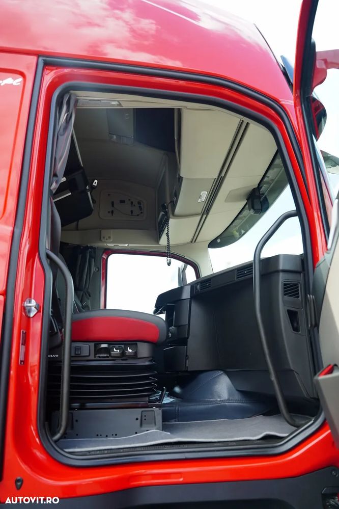 Volvo FH 500 / HIDRAULICĂ / I-SHIFT / JANTE DIN ALIAJ / 2 REZERVORE DE COMBUSTIBIL / EURO 6 - 36